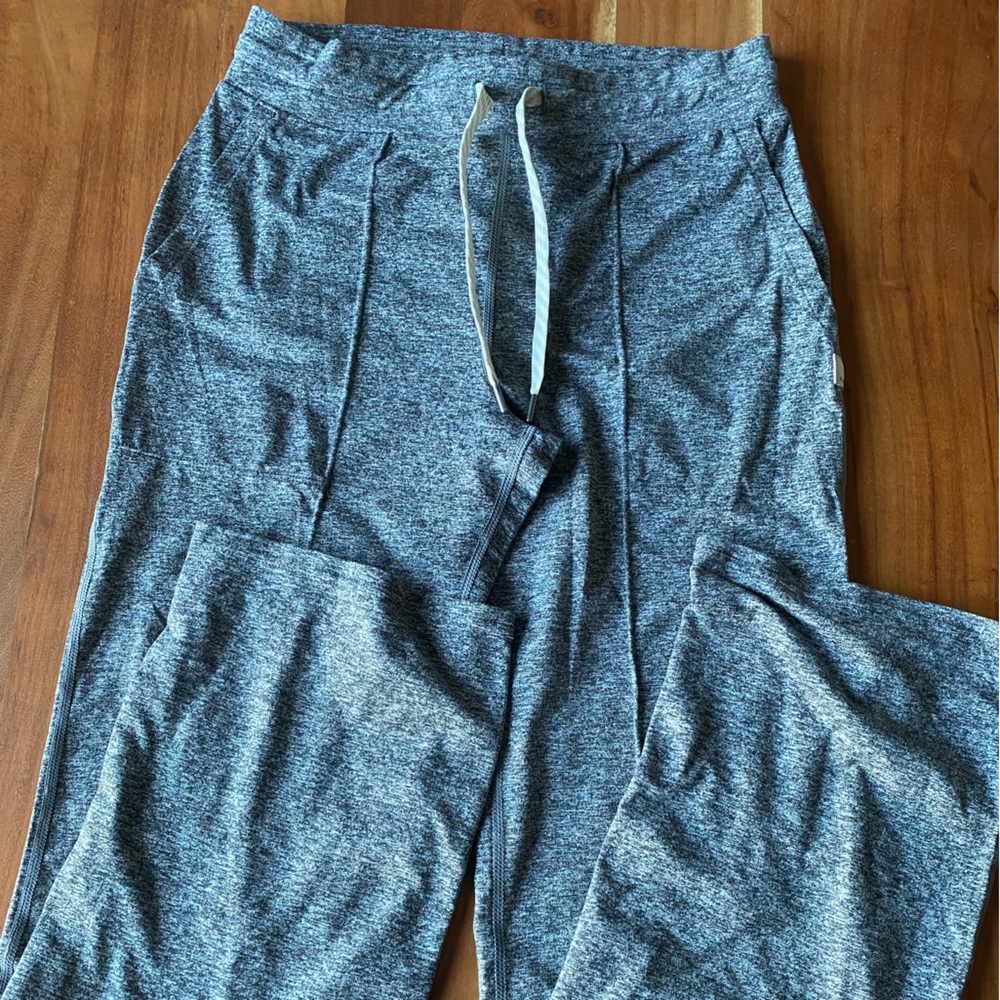 Vuori Heathered Gray Lounge Pants